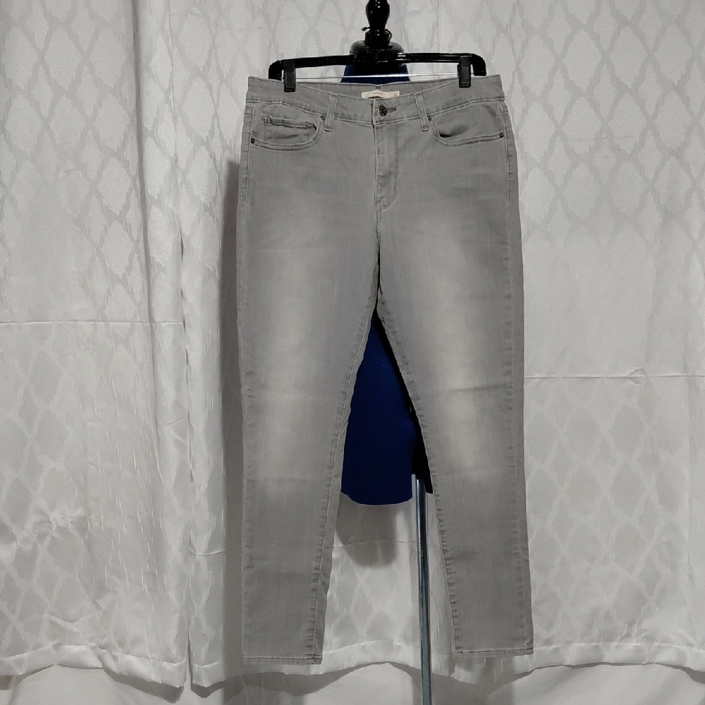 Levi's Women's Light Gray Skinny Jeans